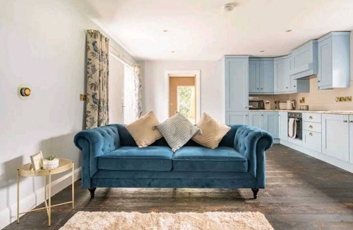 Ballymena Cottage | Squirrel Cottage