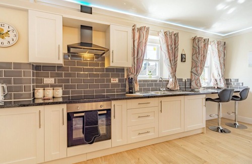 Stanhope Cottage | Squirrel Cottage - UK37886
