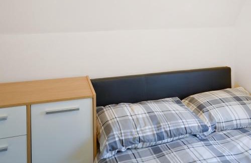 Hallington House | Squirrel Lodge