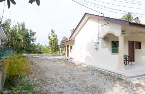 Lubok Buaya Hotel | Sri Melor Inn