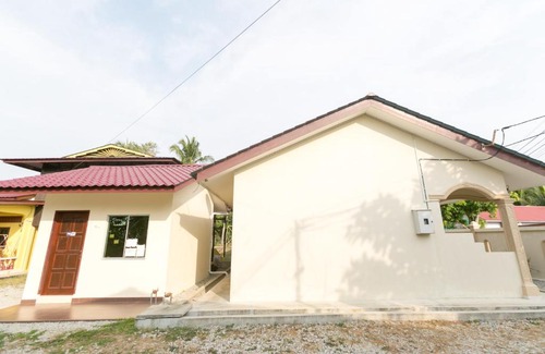 Lubok Buaya Hotel | Sri Melor Inn