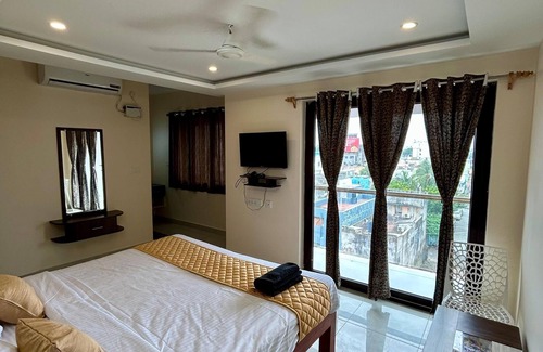 Kalapettai Hotel | Sri Sai Surguru Residency