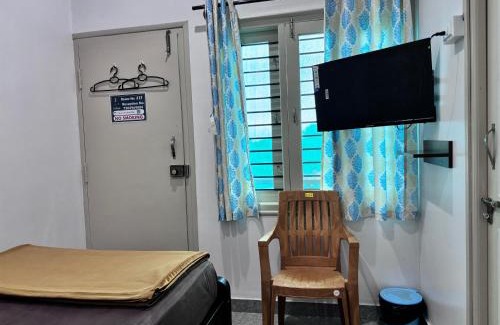 Chikkamagaluru Hotel | Sri Siri lodge and hotel