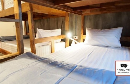 Thung Maha Mek Hotel | Sribumpen+