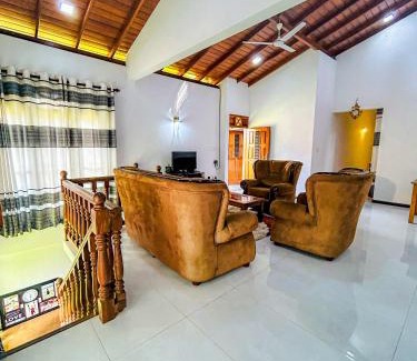 Galle Bed & Breakfast | Srisara Villa Galle