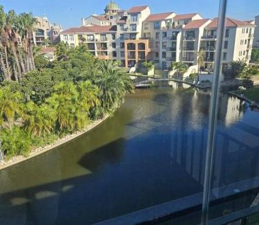 Century City Apartment | SS Luxury Apartments Island Club