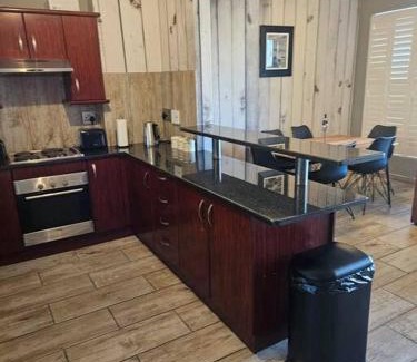 Century City Apartment | SS Luxury Apartments Island Club