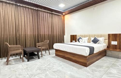 Chikkamagaluru Hotel | SS Luxury Comforts - Twin Sharing
