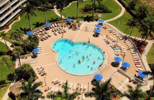 Marco Island House | Sst4-1607 - South Seas Tower 2 Bedroom Condo by Redawning