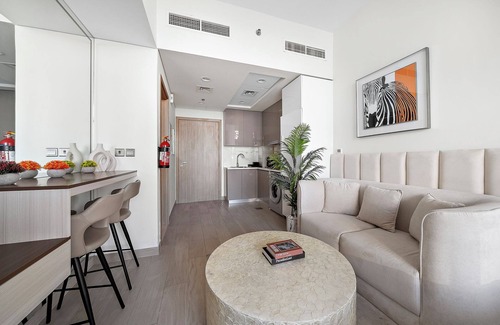 Madinat Zayed Apartment | ST 435 Azizi 35