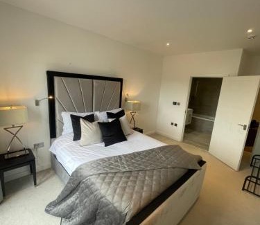 St Albans Apartment | St Albans City Retreat - 2 Bed Apartment