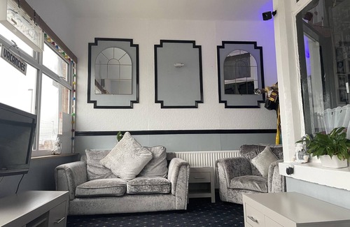 South Shore House | St Albans Hotel