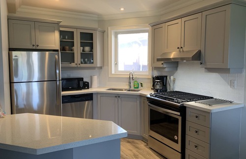 Dufferin Grove Apartment | St Annes Suites
