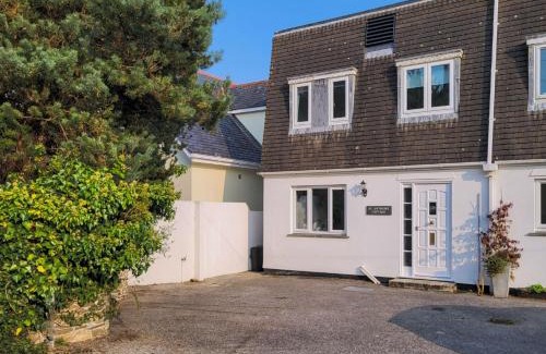 St. Mawes House | St Anthony Cottage