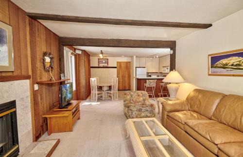 Mammoth Lakes Apartment | St Anton Condos #83 condo