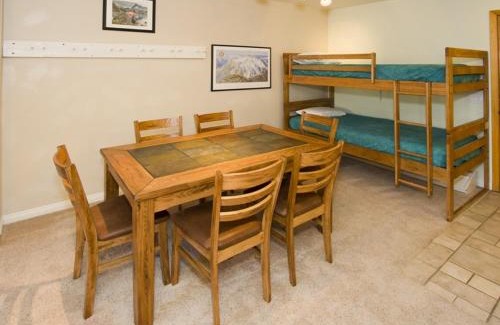 Mammoth Lakes Apartment | St Anton Condos with Rec Center