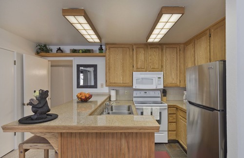 Mammoth Lakes Condo | St. Anton Wooded View 2-Bedroom Condos w/fireplace