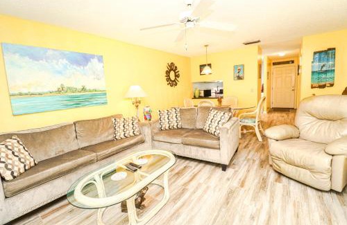 St. Augustine Beach House | St Augustine Beach & Tennis Resort 1002