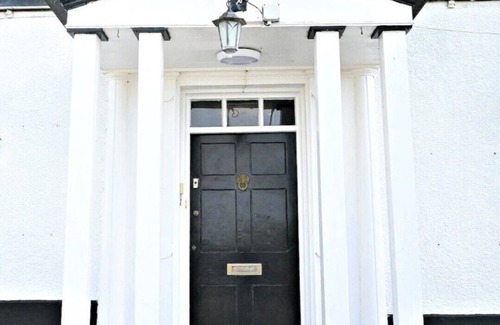 Clynnogfawr House | St Beuno House, Clynnog Fawr, Caernarfon, Gwynedd