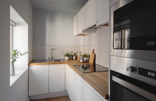 Bath City Centre Apartment | St Catherine's Hospital - Bath