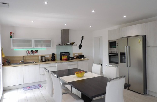 Saint-Cyprien Plage Ski Chalet | St Cyprien Charming house close to the port and beaches