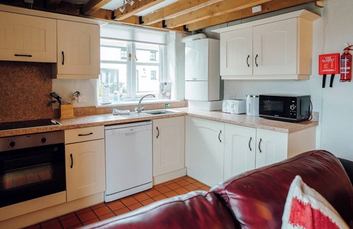 Lydstep Cottage | St David's Lodge - UK6738