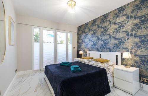 Antibes City Centre Apartment | St George