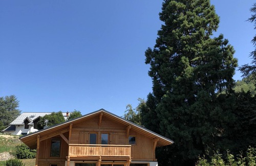 Saint-Gervais-les-Bains Ski Chalet | St GERVAIS New Prestige Chalet – Garden – 300m from the Village
