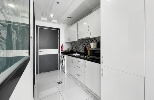 Dubai Sports City Apartment | ST-Giovani BTQ - 1916 by bnbmehomes