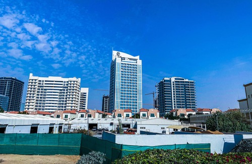 Dubai Sports City Apartment | ST-Giovani BTQ - 1916 by bnbmehomes