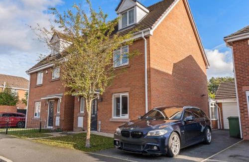 St Helens House | ST Helens 5 beds 3bath Fast WIFI Parking