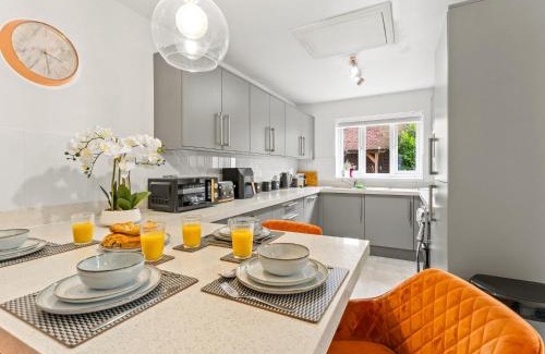 St Helens House | ST Helens 5 beds 3bath Fast WIFI Parking