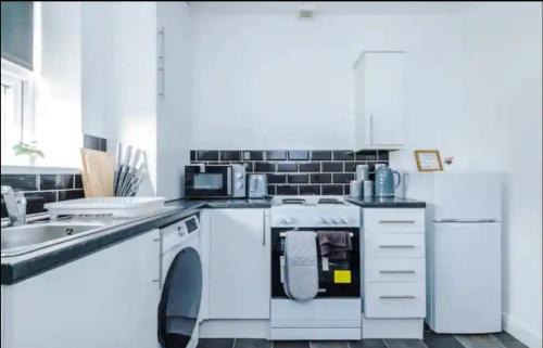 St Helens Apartment | St Helens - Cosy 1 Bed