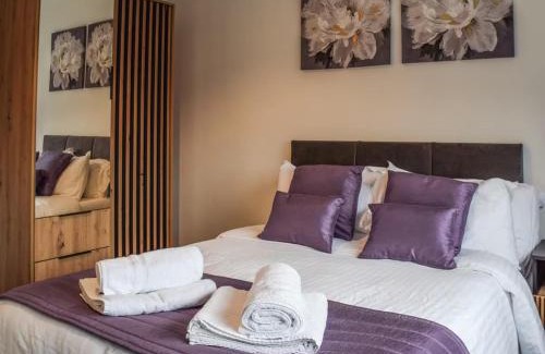 Huddersfield Apartment | St John's Newsome Serviced Apartments
