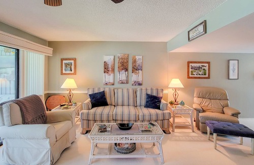 Welaka Condo | St. Johns River View Condo w/1BR