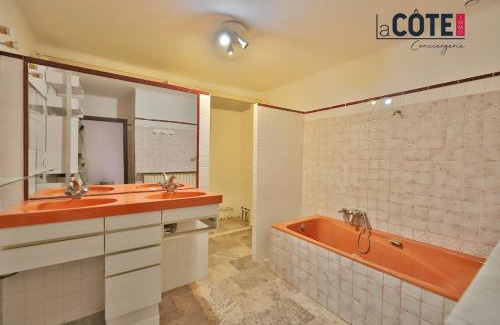 Martigues House | St Julien