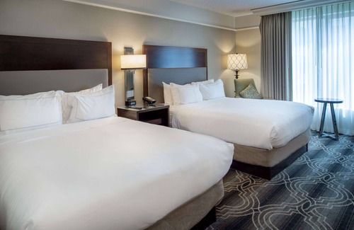 Downtown West Hotel | St. Louis Union Station Hotel, Curio Collection by Hilton