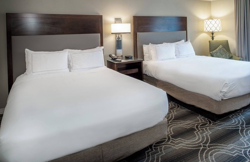 Downtown West Hotel | St. Louis Union Station Hotel, Curio Collection by Hilton