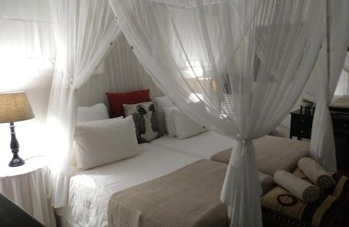 St. Lucia Bed & Breakfast | St Lucia Kingfisher Lodge