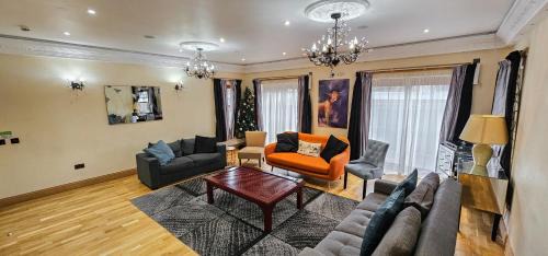 MacMerry House | St Martins Guest House - Rooms Only