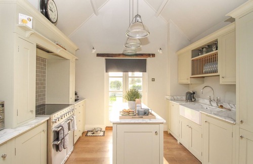 West Lulworth Cottage | ST MARY'S CHAPEL, family friendly, with open fire in West Lulworth