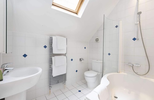 Castle Baynard Apartment | St Paul's Cathedral Premium Serviced Apartments, London