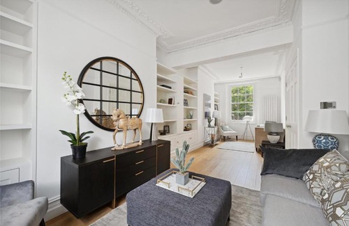 Cheetham Hill Apartment | St Paul’s Inn