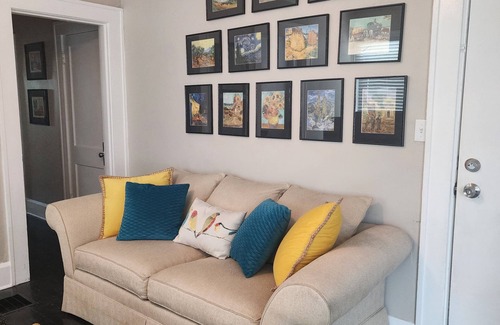 Crescent Lake Apartment | St Pete's Melrose Place - Two Bedroom - Great Location
