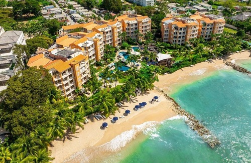 Little Battaleys Apartment | St Peter's Bay 211 3 Bedroom Apts