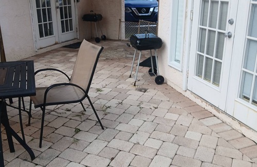 North East Park House | St. Petersburg Romantic Vacation Couples Getaway!