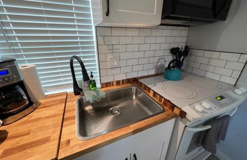 Crescent Lake Apartment | St Petersburg Vacation Rentals
