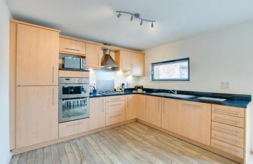 Castle House | St Stephens Court, Marina