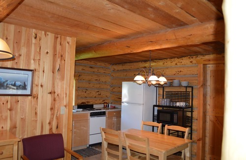 Sterling Cabin | St. Theresa's Lakeside Resort
