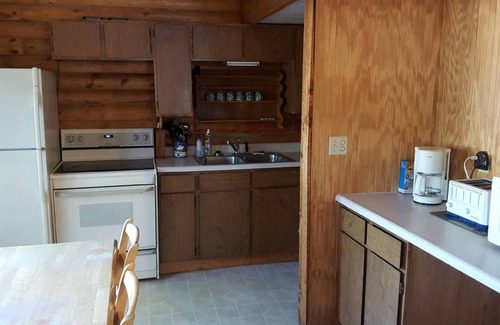 Sterling Cabin | St. Theresa's Lakeside Resort